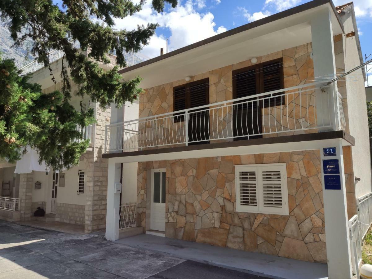 Apartment Zauhar Baska Voda Luaran gambar