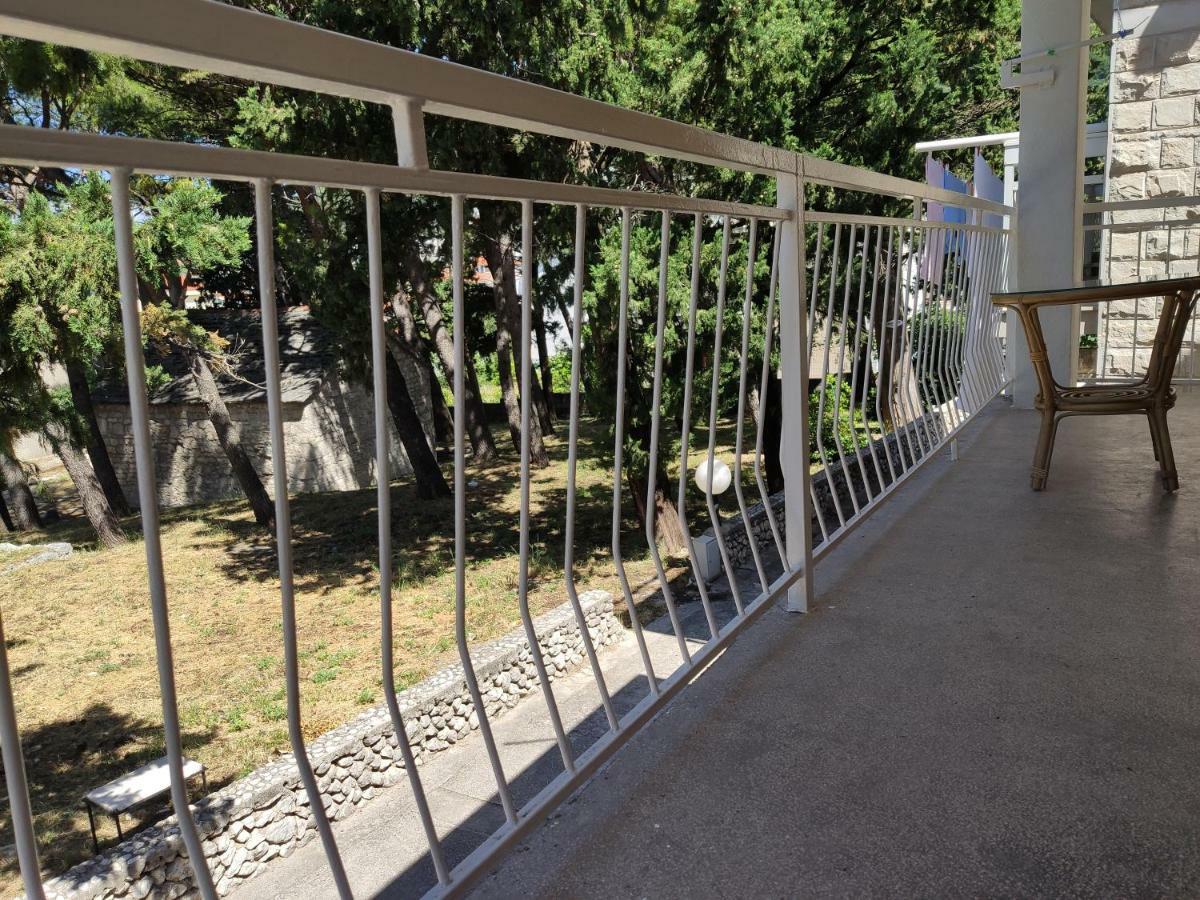 Apartment Zauhar Baska Voda Luaran gambar